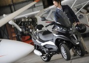 Piaggio MP3 LT 250